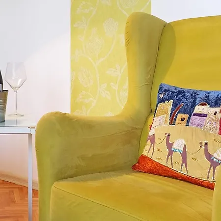 Paradise Fantasy Apartment